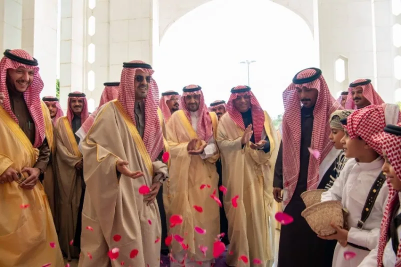 نائب أمير مكة يؤسس لـ(4) مشاريع بلدية جديدة بالطائف