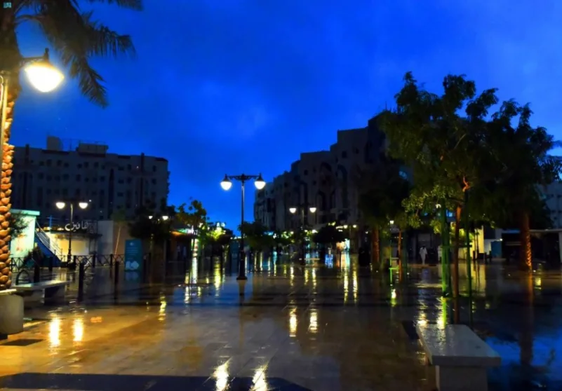 أمطار متوسطة إلى غزيرة على المدينة المنورة