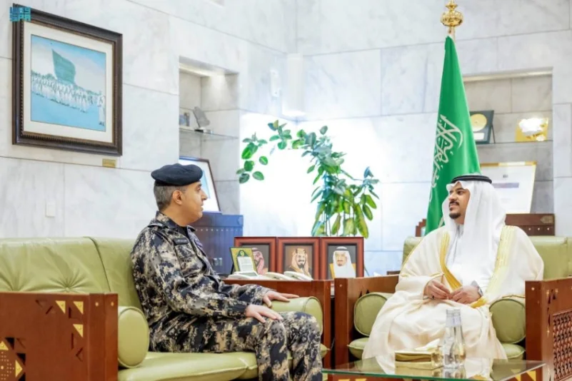 نائب أمير الرياض يستقبل قائد قوة أمن المنشآت بالمنطقة