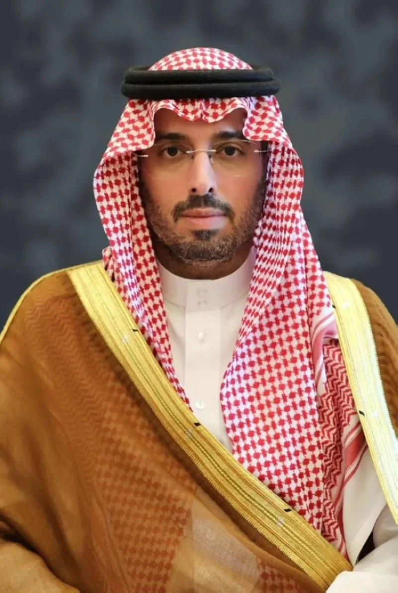 سعود بن جلوي يتفقّد مستشفى الولادة والأطفال التخصصي بشمال جدة