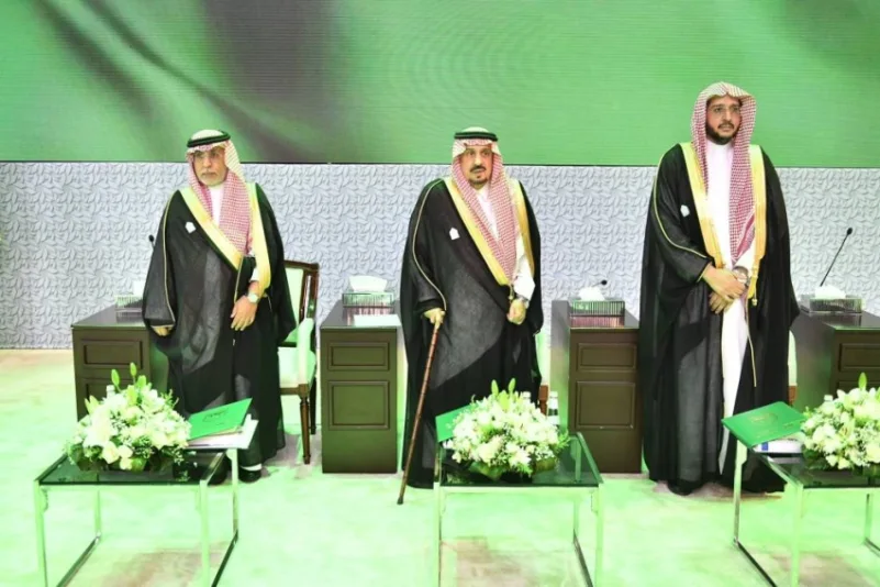 أمير الرياض يرعى حفل تخربج الدفعة 68 من طلبة جامعة الإمام محمد بن سعود