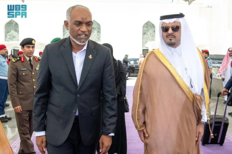 رئيس جمهورية المالديف يُغادر جدة
