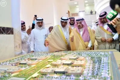 أمير الرياض يدشن مشروعات بـ 3.4 مليار بالخرج