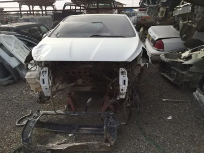 سقوط عصابة سرقت 43 سيارة معطلة وباعتها «مفككة»