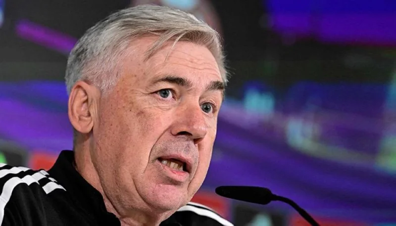 Real Madrid&#039;s Italian coach Carlo Ancelotti holds a pess conference at the Ciudad Real Madrid training complex in Valdebebas, outskirts of Madrid, on December 29, 2022, (AFP)
