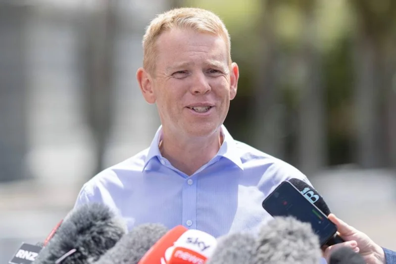 New Zealand&#039;s new Prime Minister Chris Hipkins speaks to the media outside Parliament in Wellington on January 21, 2023. (AFP)