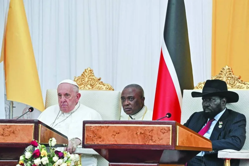 Pope Francis and the President of South Sudan Salva Kiir attend meeting with authorities, leaders of civil society and the diplomatic corps, in the garden of the Presidential Palace in Juba, South Sudan, yesterday.