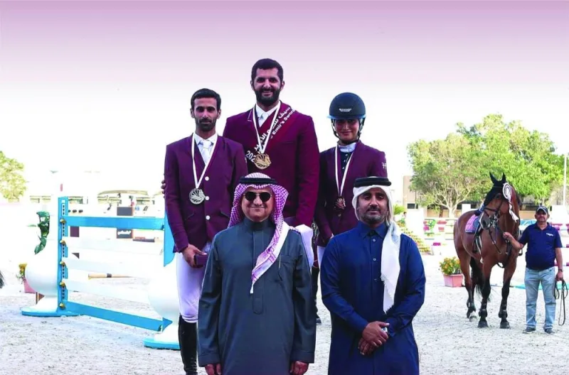 Ambassador of Saudi Arabia Prince Mansour bin Khalid bin Abdullah al-Farhan al-Saud presented the trophies to Medium tour podium winners.