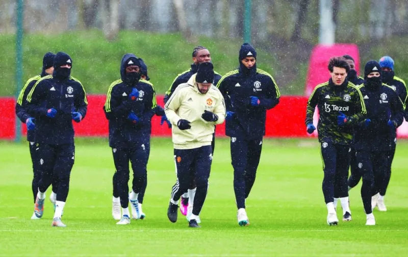 Manchester United’s Marcus Rashford (fifth right) trains with teammates in Manchester yesterday. (Reuters)