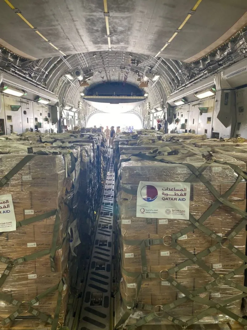 The Qatari aircraft carries 40 tons of food