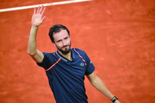 Italian Open 2023: Daniil Medvedev triumphs over Holger Rune in