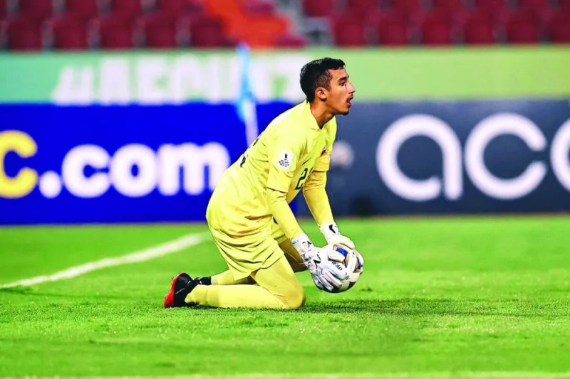 Qatar goalkeeper Galal Amir Elsharkawy in action during their AFC U-17 Asian Cup Thailand 2023 Group ‘B’ match against Iran on Monday.