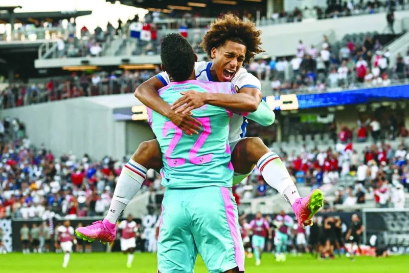 Panama’s midfielder Adalberto Carrasquilla (right) celebrates with goalkeeper Orlando Mosquera after scoring the winning penalty kick during the CONCACAF 2023 Gold Cup semi-final against the USA at Snapdragon Stadium in San Diego. (AFP)