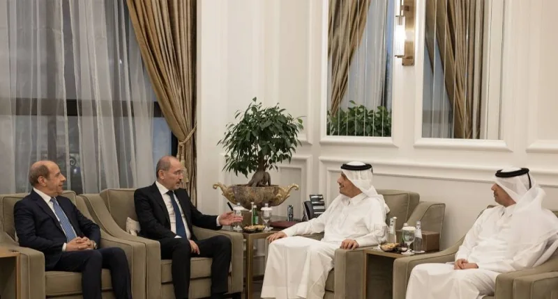 HE the Prime Minister and Minister of Foreign Affairs Sheikh Mohamed bin Abdulrahman bin Jassim al-Thani meets with Jordanian Deputy Prime Minister and Minister of Foreign Affairs and Expatriates Dr Ayman al-Safadi.