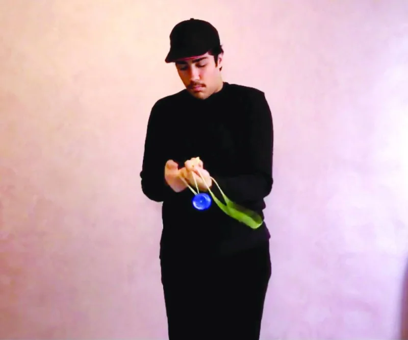 Hamad al-Mansouri showcases his yo-yoing skills. -screengrab from IG page