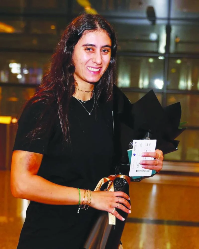 Nour El Sherbini (left) and Nouran Gohar arrive at the Hamad International Airport on Friday, on the eve of the QTerminals Qatar Classic.