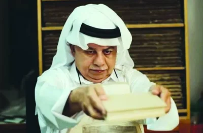 Ahmad believes in continuous experimentation and the lasting connection between the artist and his environment (screengrab from &#039;Voices of Qatar&#039;s&#039; YouTube video).