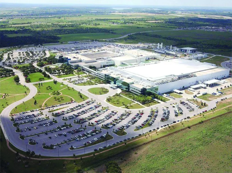 
Samsung Electronics plans to build a $17bn semiconductor fab in Taylor, Texas. 