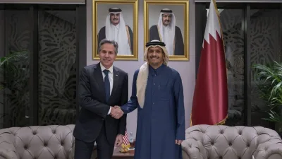 HE the Prime Minister and Minister of Foreign Affairs, Sheikh Mohamed bin Abdulrahman bin Jassim al-Thani with the visiting US Secretary of State Antony Blinken at Lusail Palace Tuesday.