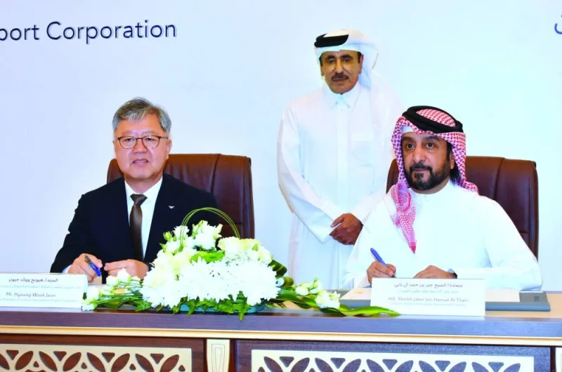 HE the Minister of Transport Jassim Saif Ahmed al-Sulaiti looks on as QAA director general HE Sheikh Jabor bin Hamad al-Thani and Incheon International Airport Corporation vice president Hyoung-Wook Jeon prepare to sign the MoU. PICTURE: Thajudheen