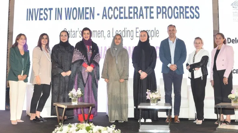 QBWA officials Aisha Alfardan and Amal al-Aathem are joined by the panellists and the event&#039;s partners and sponsors. PICTURE: Shaji Kayamkulam