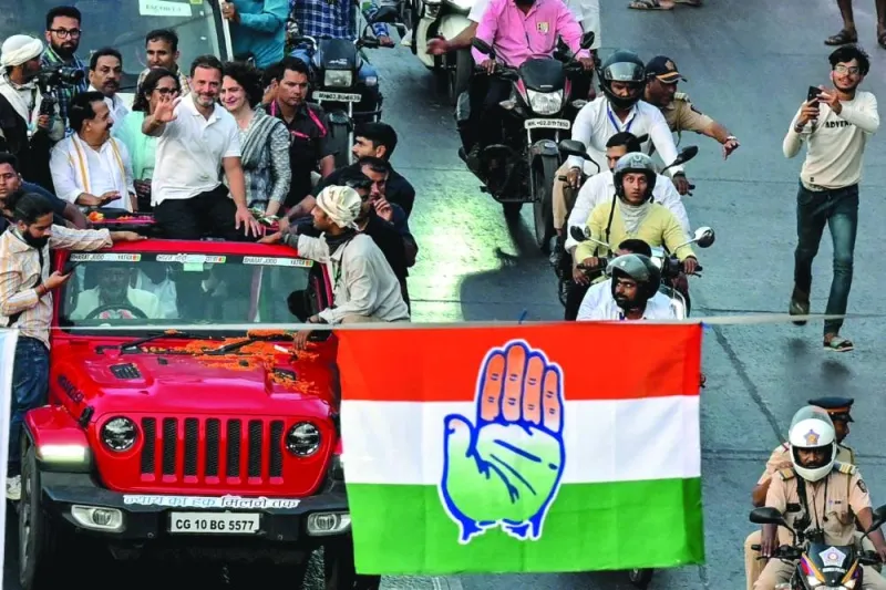 
India’s Congress party leaders Rahul Gandhi and Priyanka Gandhi Vadra gesture during Bharat Jodo Nyay Yatra roadshow, in Mumbai yesterday. 