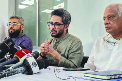 Chairman of the MV Abdullah's owners, KSRM Group, Md Shahjahan Kabir (centre), speaks during a press conference in Chittagong after Somali pirates freed their cargo vessel and its crew members.