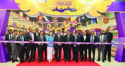 Thai ambassador Sira Swangsilpa leading the ribbon-cutting ceremony, in the presence of Shaijan M O, regional director of LuLu Hypermarket Qatar, and other dignitaries from various sectors and officials from the Thai Embassy in Doha. PICTURES: Shaji Kayamkulam