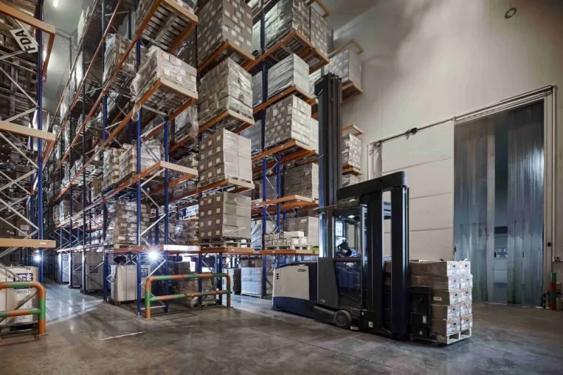 Central to GWC’s cold chain capabilities are modern facilities equipped with temperature-controlled storage and handling capabilities. These facilities are meticulously designed to maintain precise temperature conditions, ensuring optimal storage for a wide range of temperature-sensitive products
