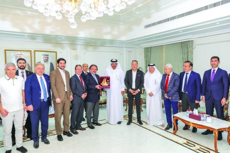Qatar Chamber first vice-chairman Mohamed bin Towar al-Kuwari recently held a meeting with a Turkish business delegation led by Basar Arioglu, chairman of the Turkiye Business Council.