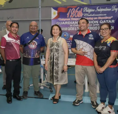 Philippine ambassador Lillibeth V Pono (centre), along with leaders of Filipino organisations in Qatar - Jerry Ronquillo, Pocholo Mejis, Rene Lloren, and Mildred Ngoaban - at the event.