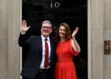 Incoming British Prime Minister Keir Starmer and his wife Victoria arrive at Number 10 Downing Street, following the results of the election, in London, Friday. REUTERS