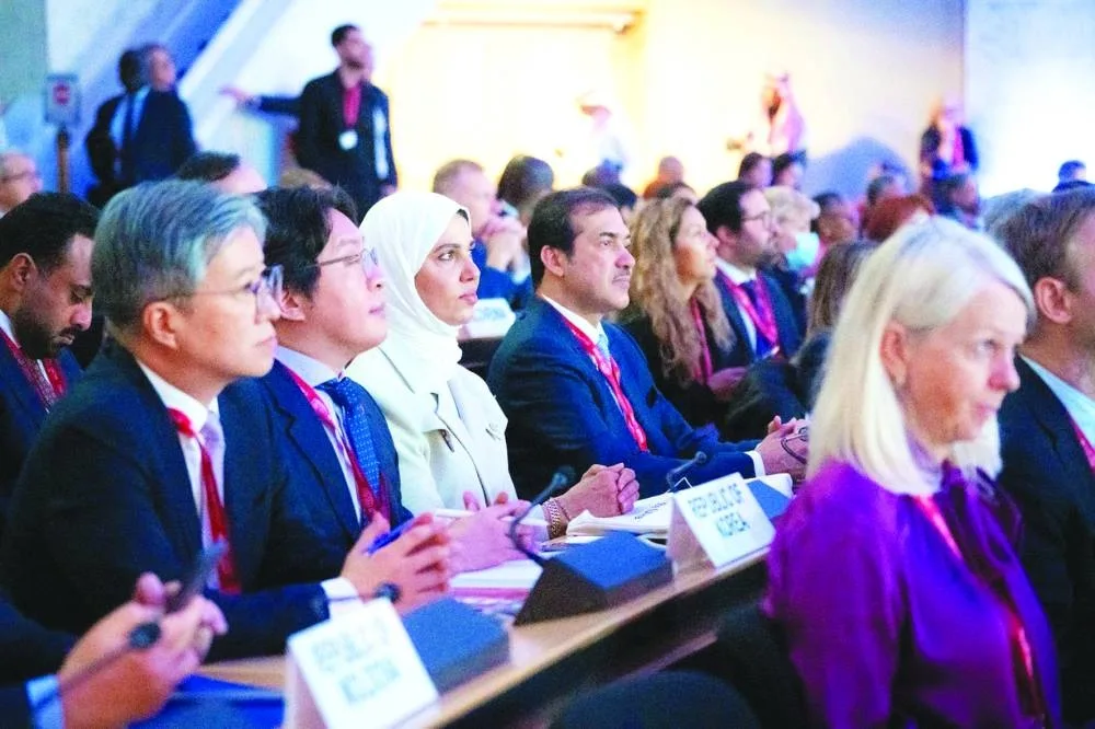  HE Minister of State for Foreign Trade Affairs at the Ministry of Commerce and Industry, Dr Ahmed bin Mohammed al-Sayed and other dignitaries attending the session