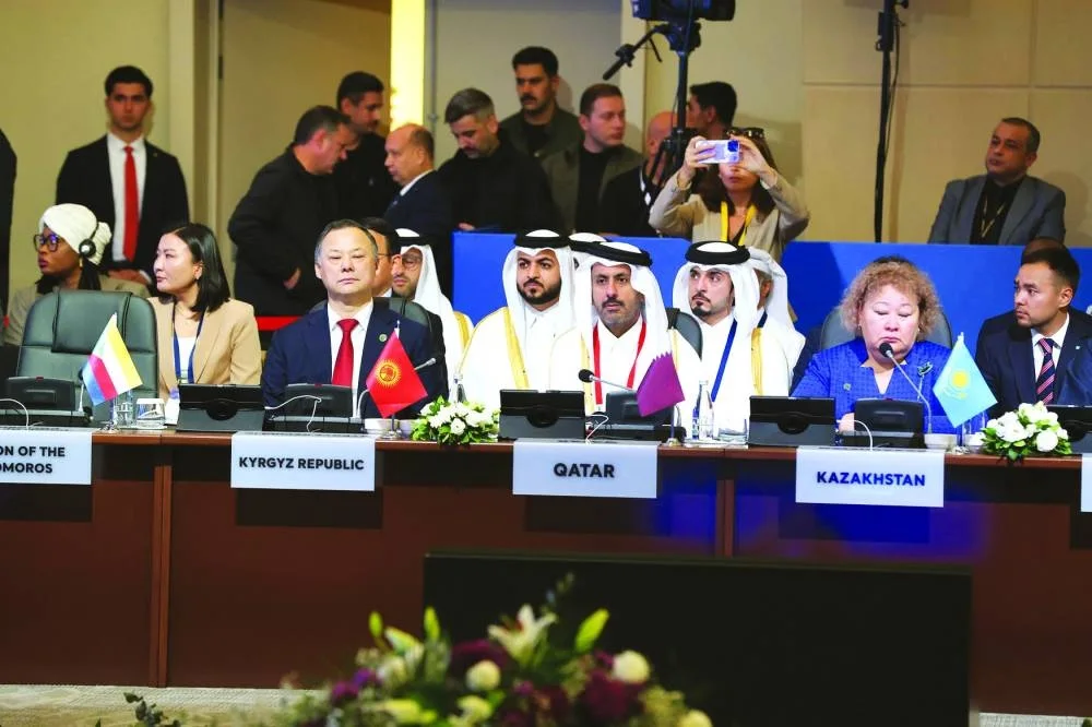 HE the Minister of Commerce and Industry Sheikh Faisal bin Thani bin Faisal al-Thani chaired the Qatari delegation at the 41st Session of the Standing Committee for Economic and Commercial Cooperation (COMCEC) of the Organisation of Islamic Cooperation (OIC), held in Istanbul under the chairmanship of Recep Tayyip Erdoğan, President of Türkiye.