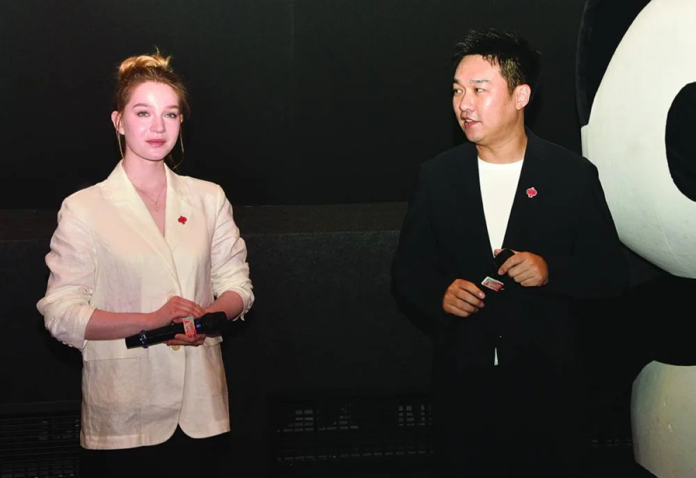 Dai Mo with actress Anastasia Shestakova.