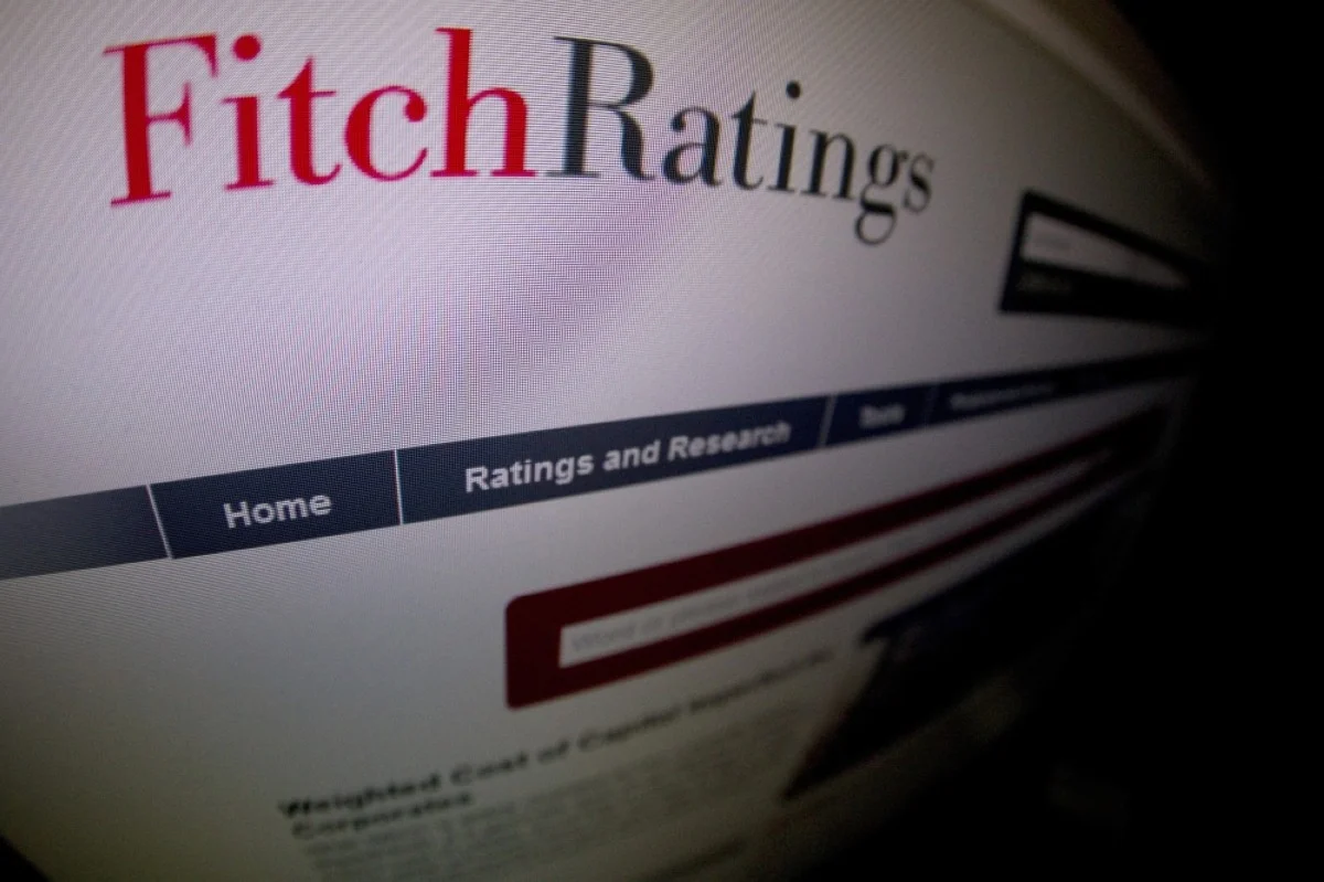 PARIS: This picture taken on January 17, 2012 in Paris shows a close-up of a page of the Ratings agency Fitch website. -- AFP