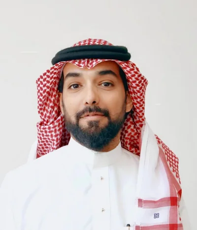 الدكتور عدنان الشهراني