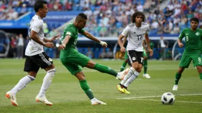 جانب من مباراة السعودية ومصر في كأس العالم 2018