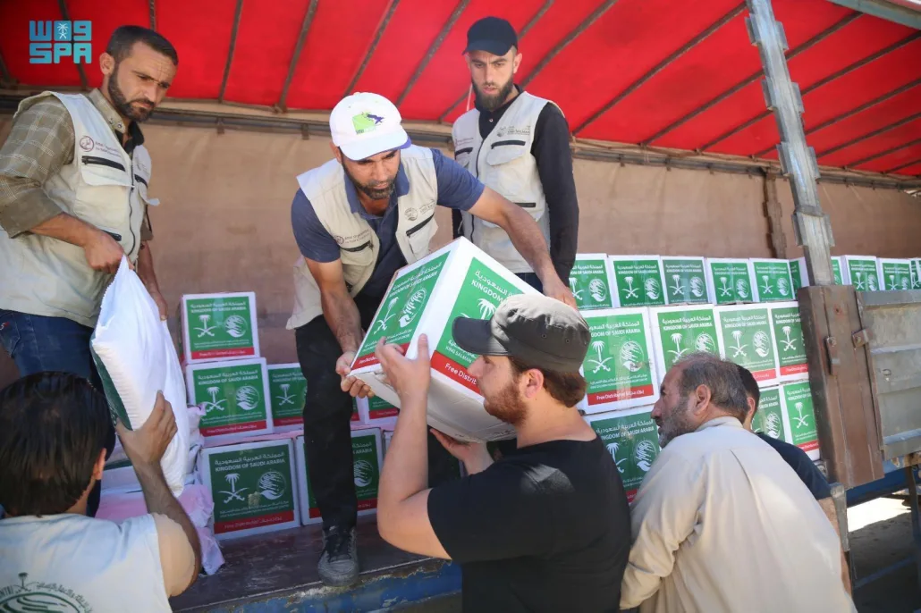 واصل المركز توزيع المساعدات الإغاثية لمتضرري الزلزال في محافظة إدلب
