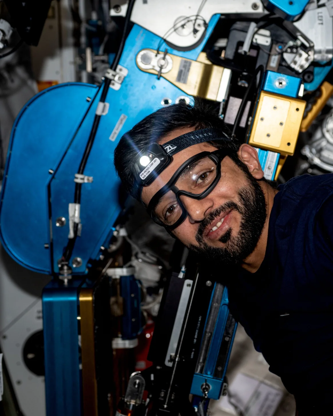 يعد أول رائد فضاء عربي يخوض مهمة "السير في الفضاء" خارج محطة الفضاء الدولية