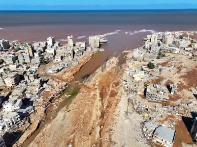 آلاف الأشخاص لقوا حتفهم بعد انهيار سدين في مدينة درنة