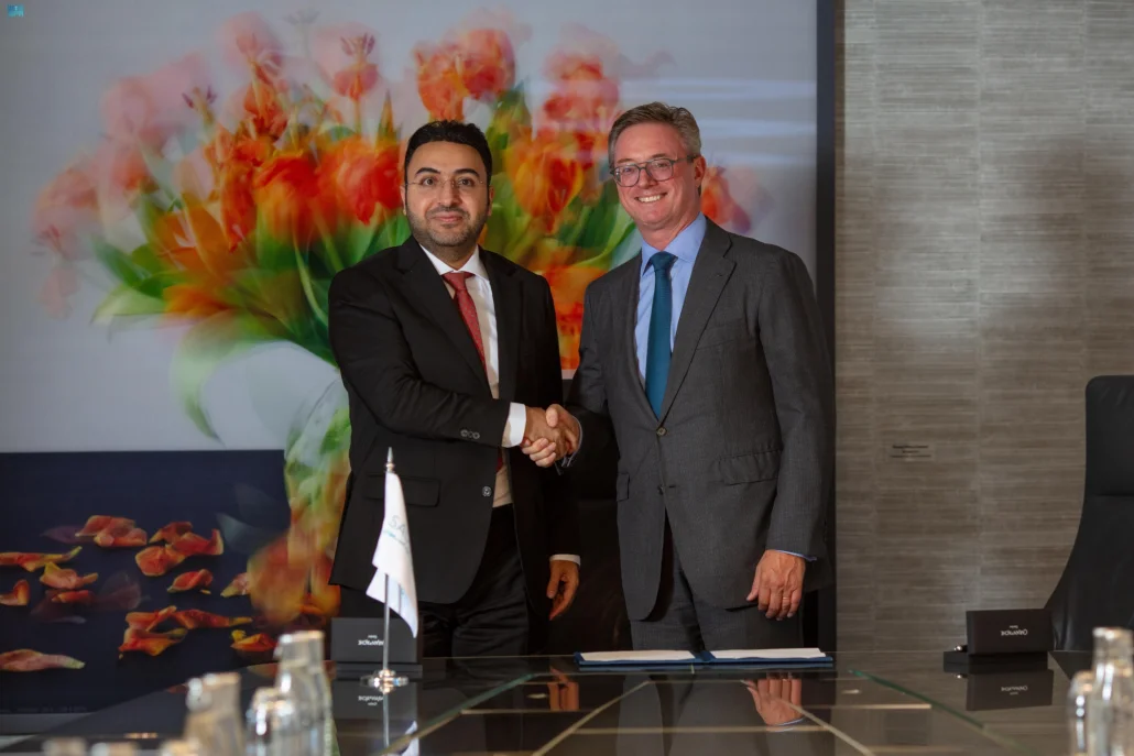  بنك التصدير والاستيراد السعودي يوقع اتفاقية تعاون مع شركة ترافيجورا