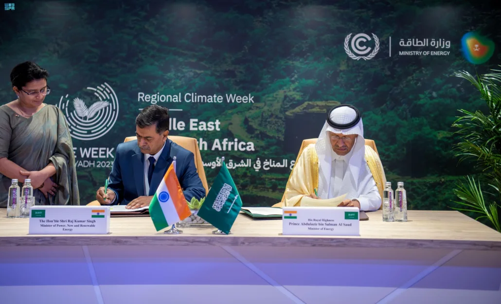 المملكة والهند تتعاونان بالربط الكهربائي والهيدروجين الأخضر
