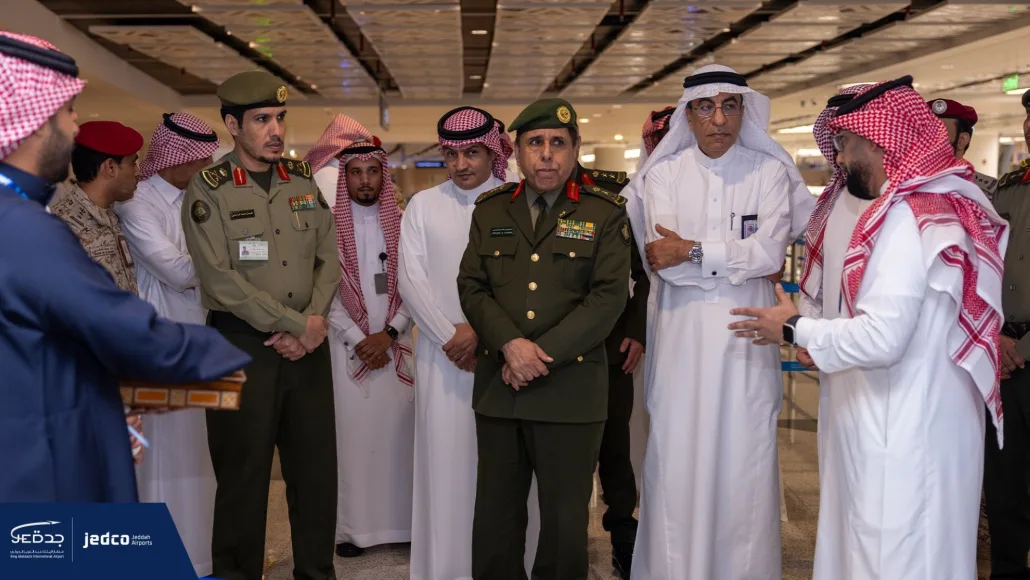 افتتاح صالة التأشيرات السياحية بمطار الملك عبدالعزيز