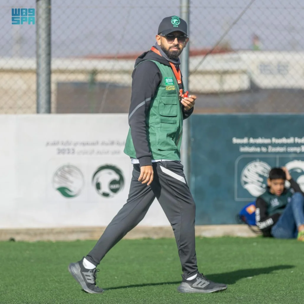 مركز الملك سلمان للإغاثة يؤهل 50 مدرباً لكرة القدم في مخيم الزعتري بالتعاون مع الاتحاد السعودي لكرة القدم
