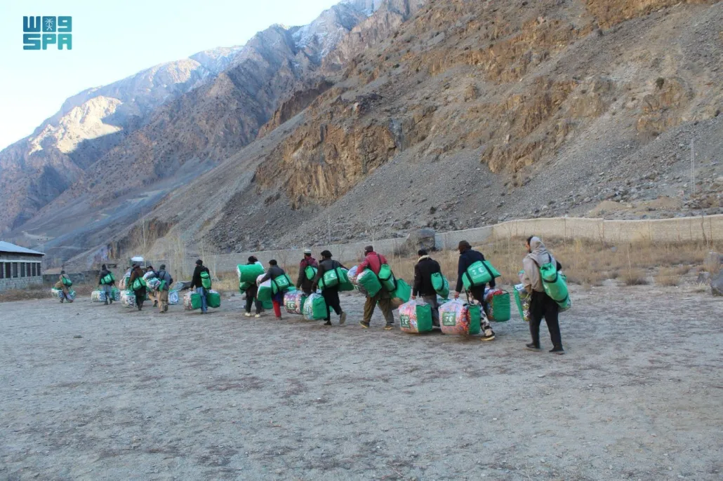 توزيع 530 حقيبة شتوية في منطقة قوبيس ياسين بإقليم جلجت بلتستان في باكستان 