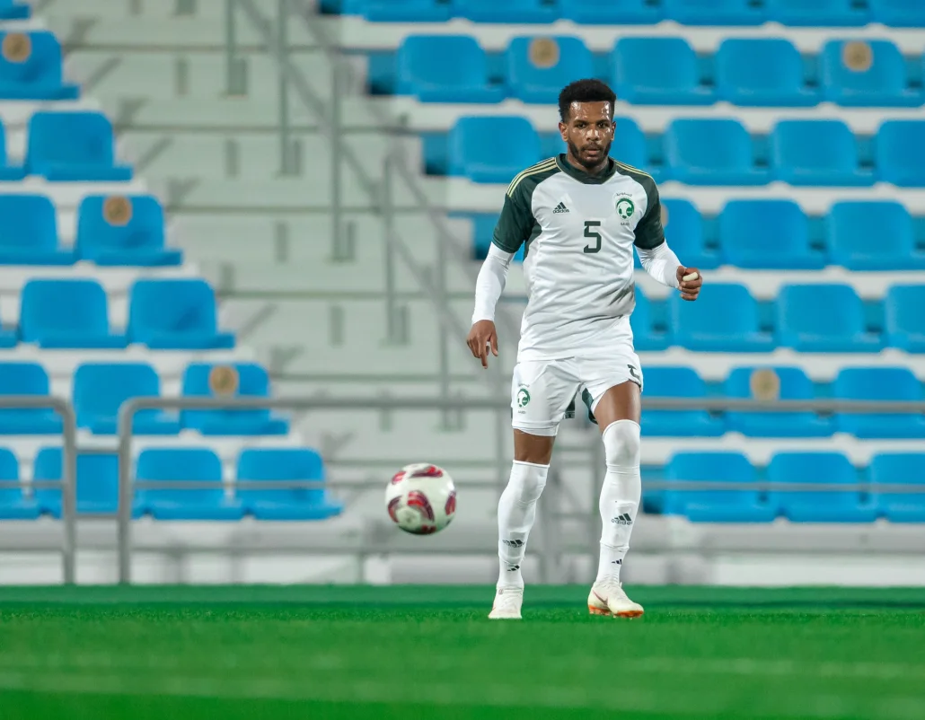 علي آل البليهي في مباراة المنتخب أمام فلسطين 