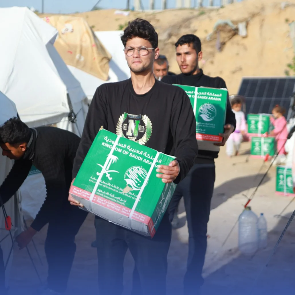 تأتي المساعدات ضمن الحملة الشعبية السعودية لإغاثة الشعب الفلسطيني