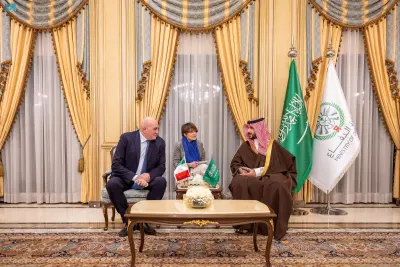 الأمير خالد بن سلمان في لقاء مع وزير الدفاع الإيطالي جويدو كروسيتو