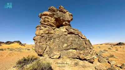 آثار " الشويمس"و"جبة " تجذبان زوار رالي حائل بنقوش صخرية يتجاوز عمرها 10 آلاف سنة
